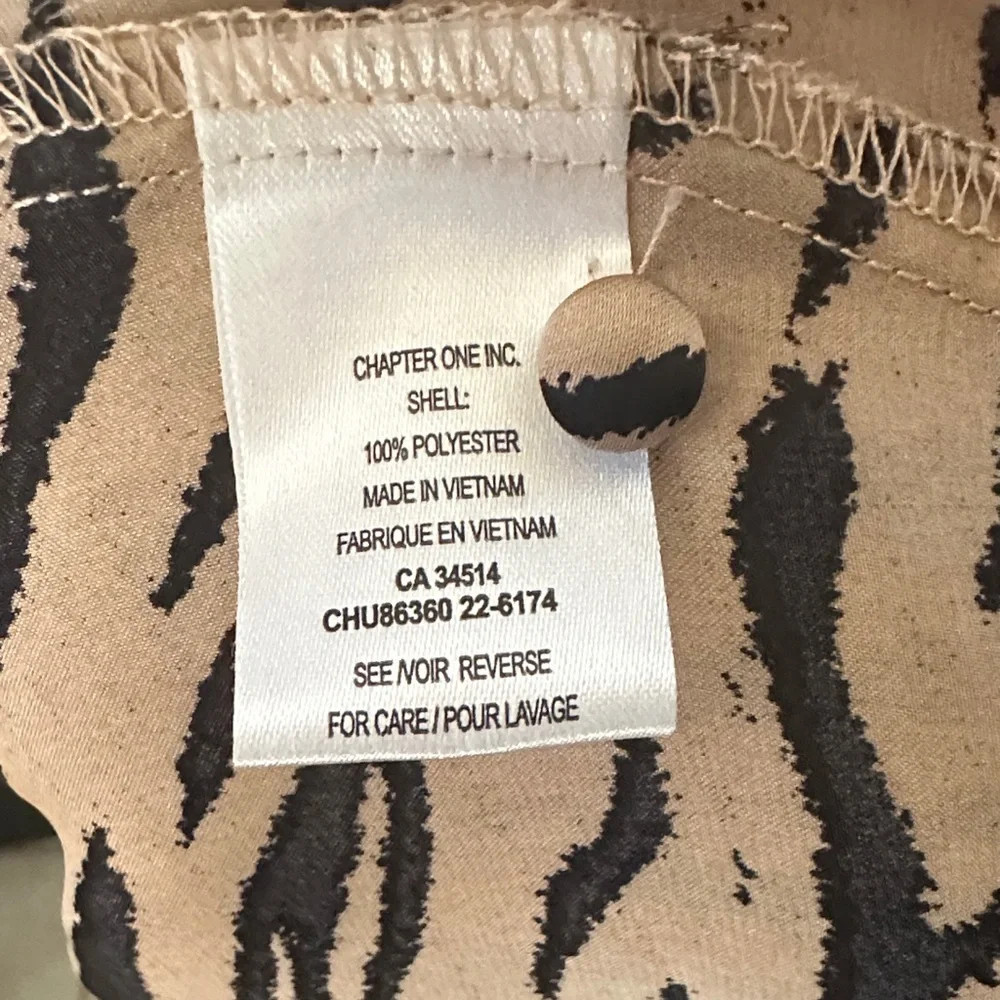 Animal Print Blouse - Picture 5 of 6